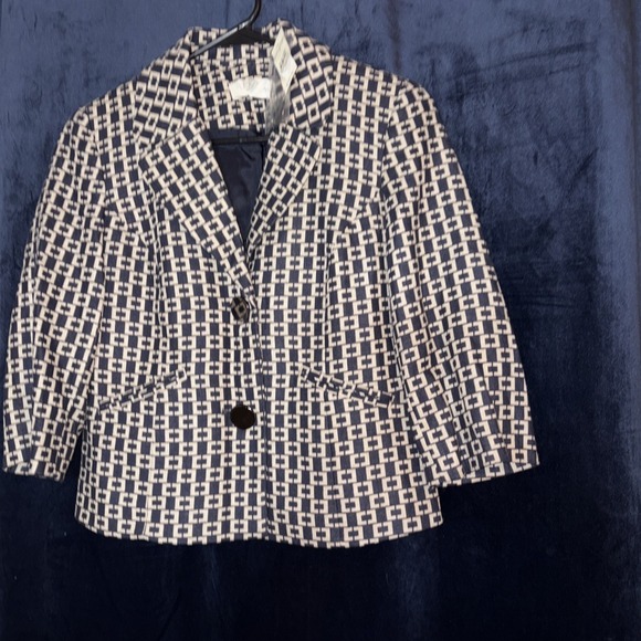 LOFT Jackets & Blazers - Loft Jacket O Petite